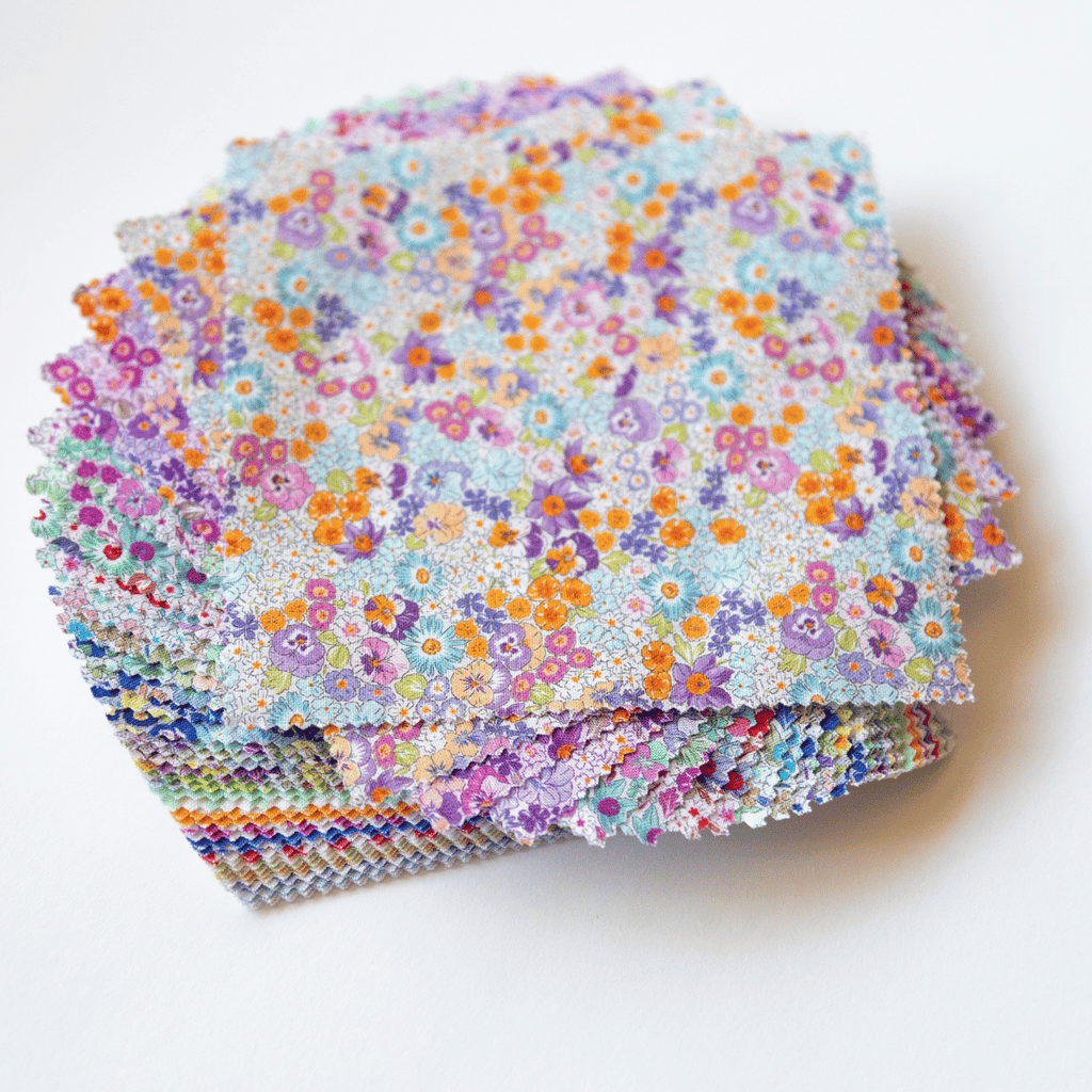 Charm-pack 240 pcs - Urban Liberty Collection