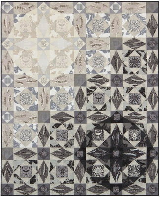 Storm at Sea quilt in black and white