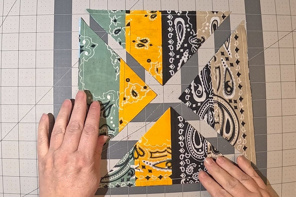 A Clever Bandana Patchwork Tutorial