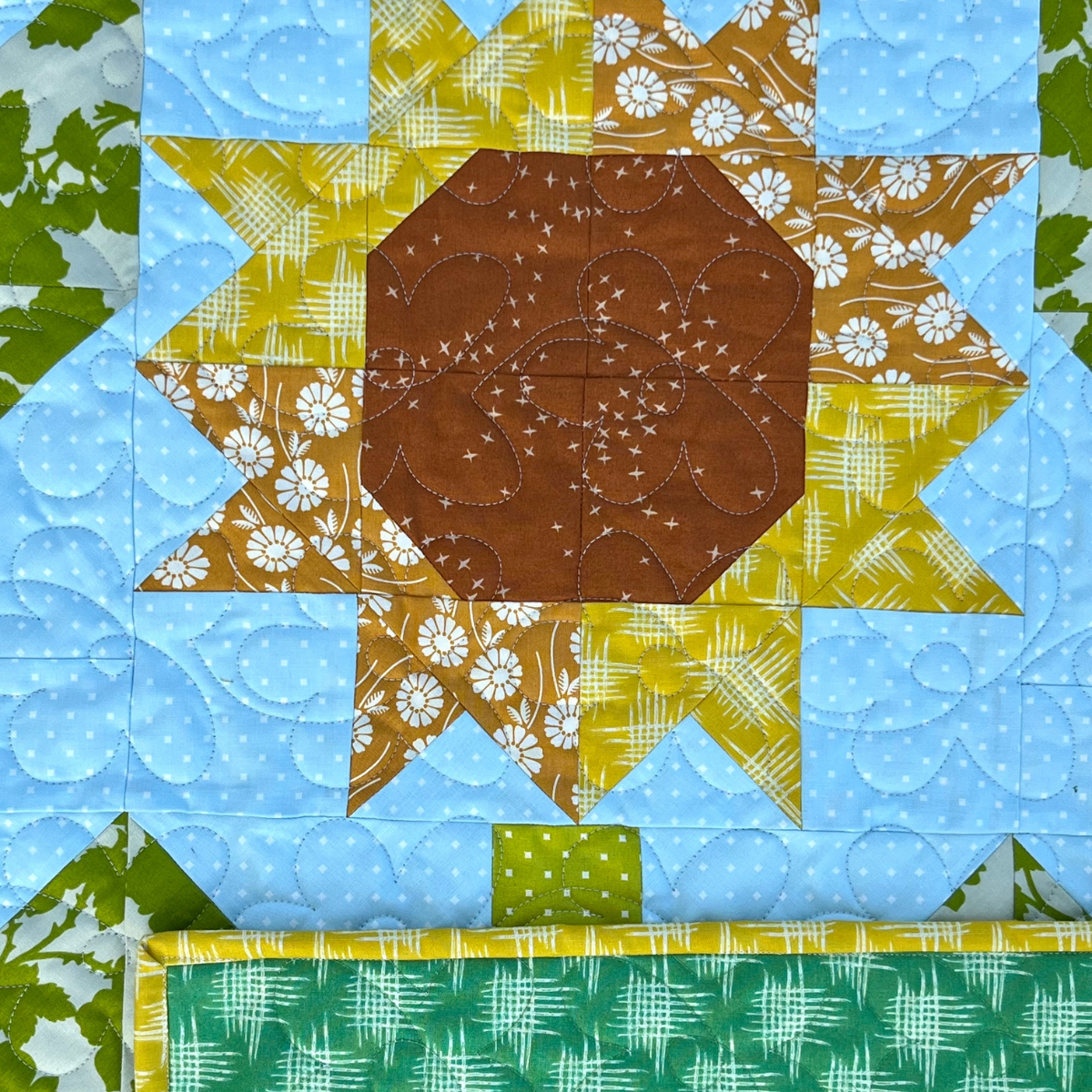 Sunshine and Pollen Quilting Kit - Pre-Cut with Complete Backing & Bin ...