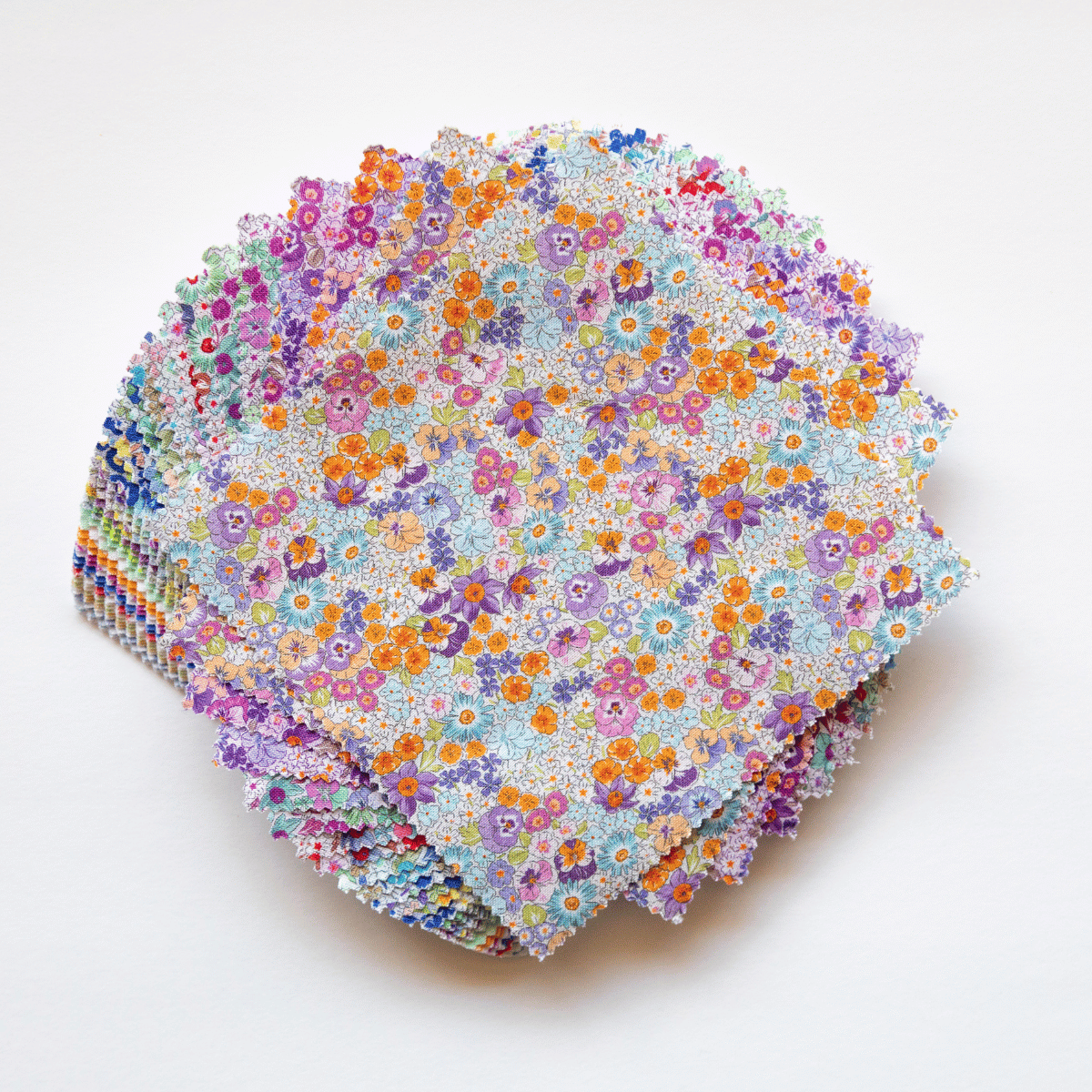 Charm-pack - Urban Liberty Collection - The Fabric Hut