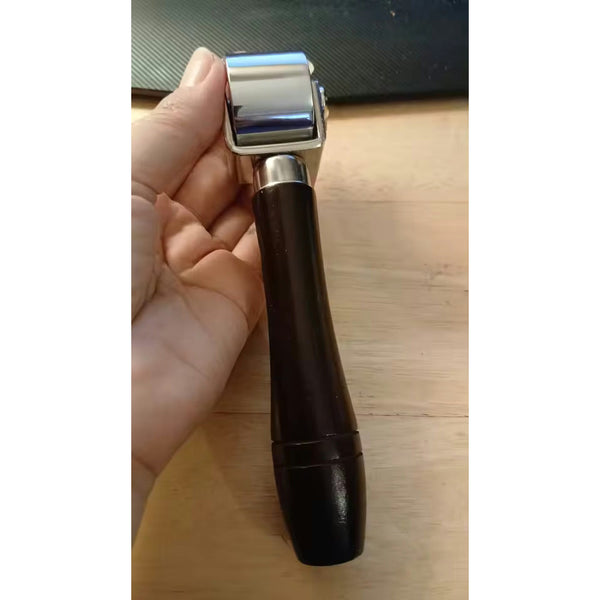 The Fabric Hut Quilting Seam Roller, Stainless Steel Pressing Roller, Easy to Grip Handle