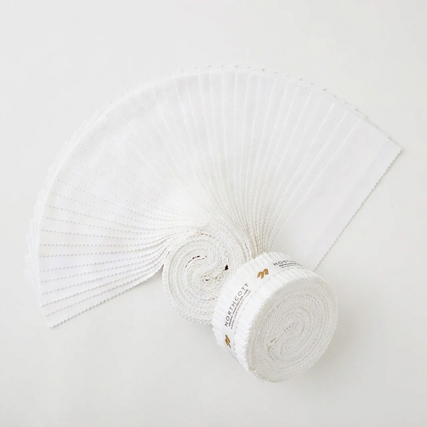 Strip Roll 40pcs - 2.5" Precut Fabric Strips - SuperWhite - Colorworks Collection by Northcott