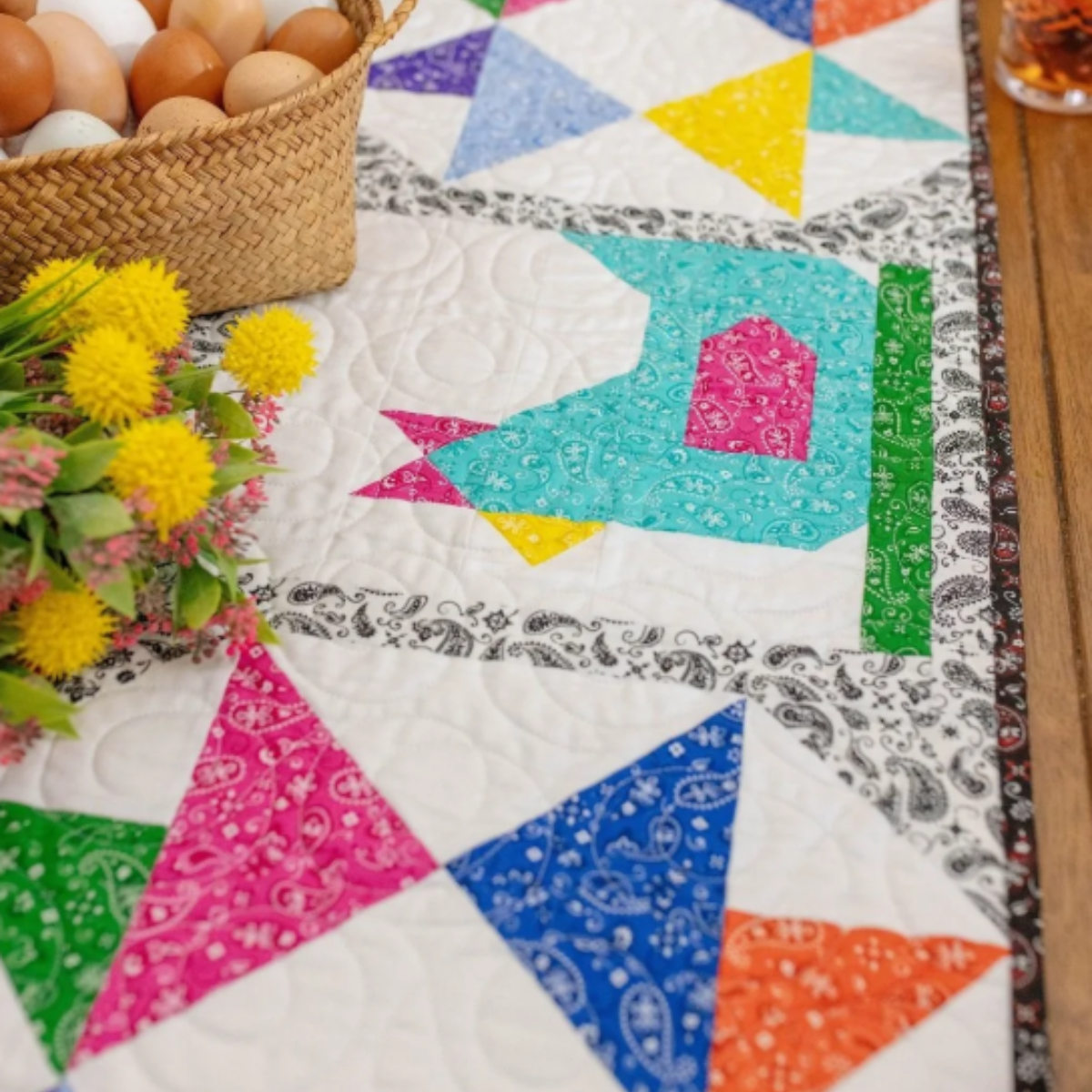The Hen House Table Runner Quilt Kit Fabric Pattern Binding Backing ALL PRE CUT 16" X 60" Beginner Friendly