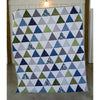Whispering Pines Quilt-Set, Stoffmuster, Bindung und Rückseite inklusive, alles vorgeschnitten, 64 x 77 Zoll, einfache Dreiecksdecke, bereit zum Nähen für Anfänger