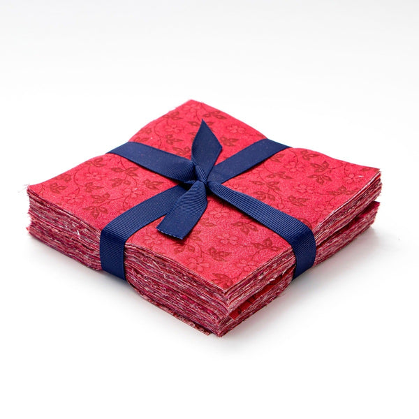 It's All Red, 90-teiliges, vorgeschnittenes Charm-Pack, 5"-Quadrate, 100 % Baumwollstoff, Steppdecke, rot, Ton-in-Ton