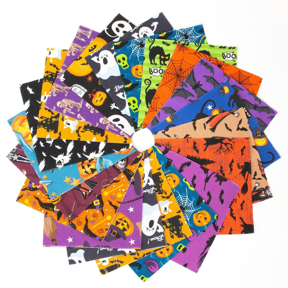 102 Stück HALLOWEEN 2 Vorgeschnittenes Charm Pack 5 Zoll Quadrate Quilt 100 % Baumwolle Quiltstoff