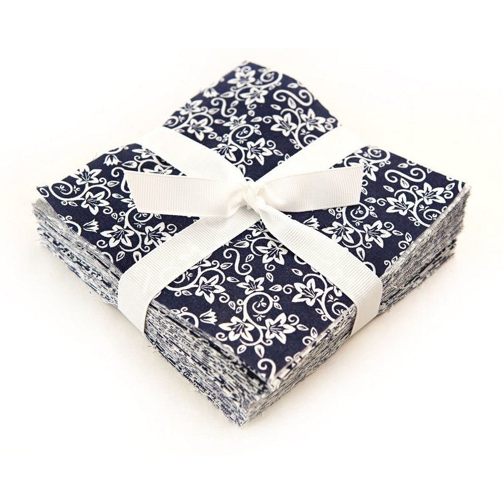 Neu Navy &amp; White Basics - vorgeschnittenes Charm Pack, 5"-Quadrate, 100 % Baumwollstoff, Steppdecke, 96 Teile