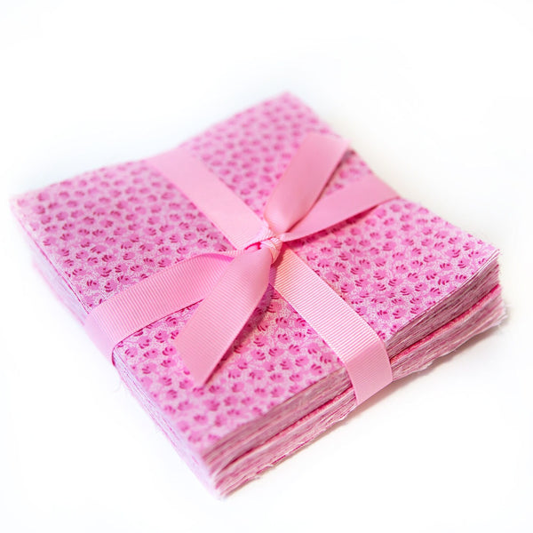 It's All Pink, 90-teiliges Charm-Pack mit vorgeschnittenen 5-Zoll-Quadraten, 100 % Baumwollstoff, Steppdecke, Rosa, Ton-in-Ton